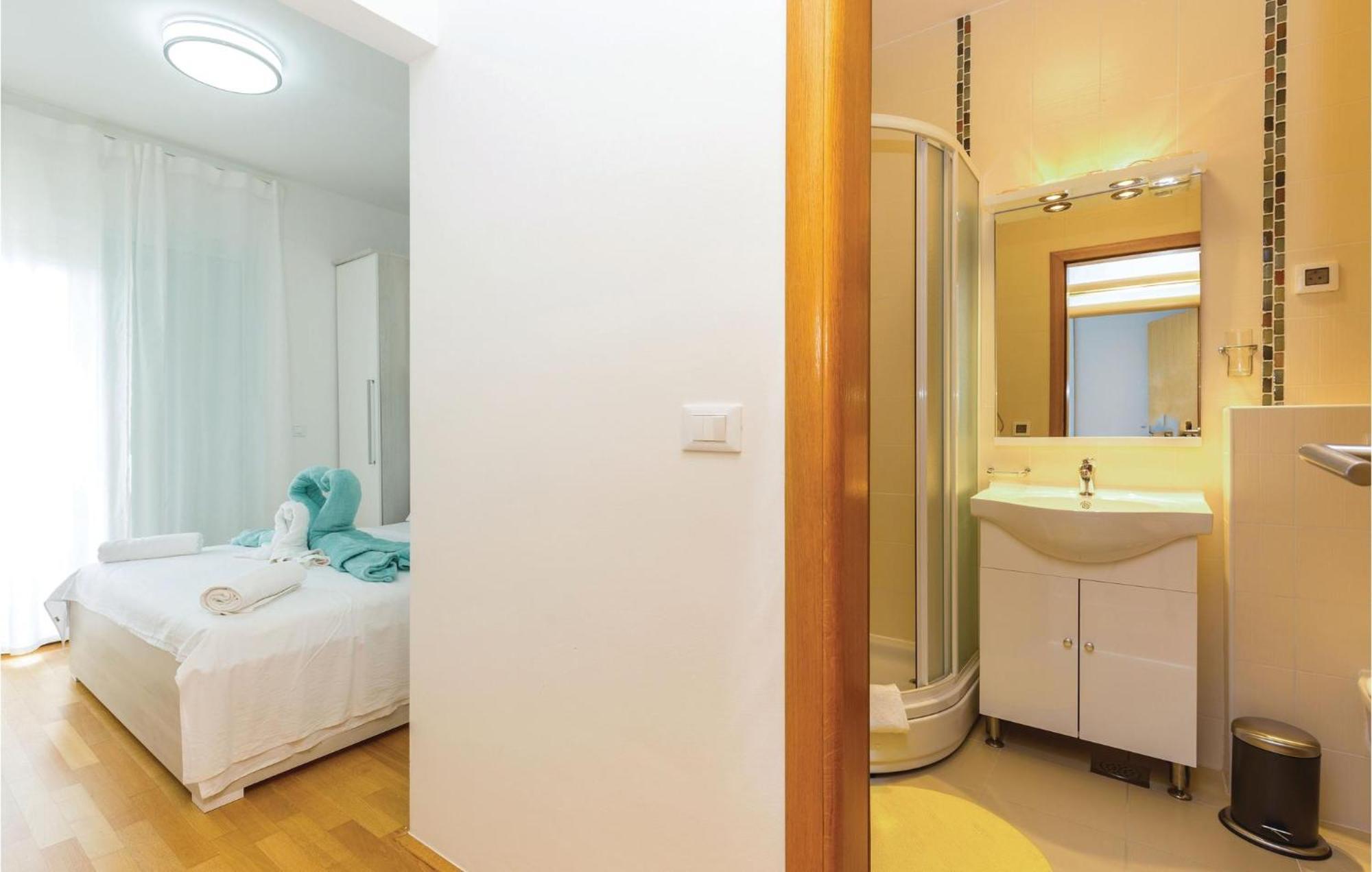 Cozy Apartment In Crikvenica With House Sea View Kültér fotó