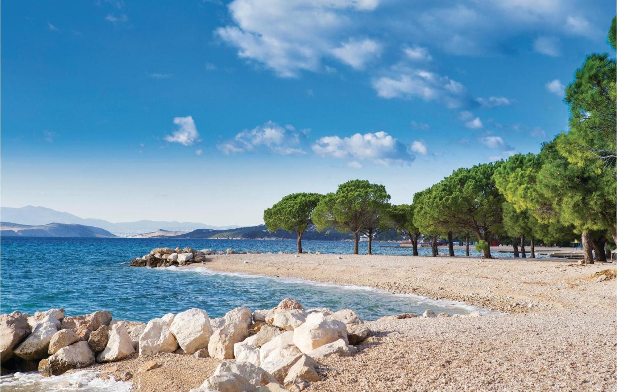 Cozy Apartment In Crikvenica With House Sea View Kültér fotó