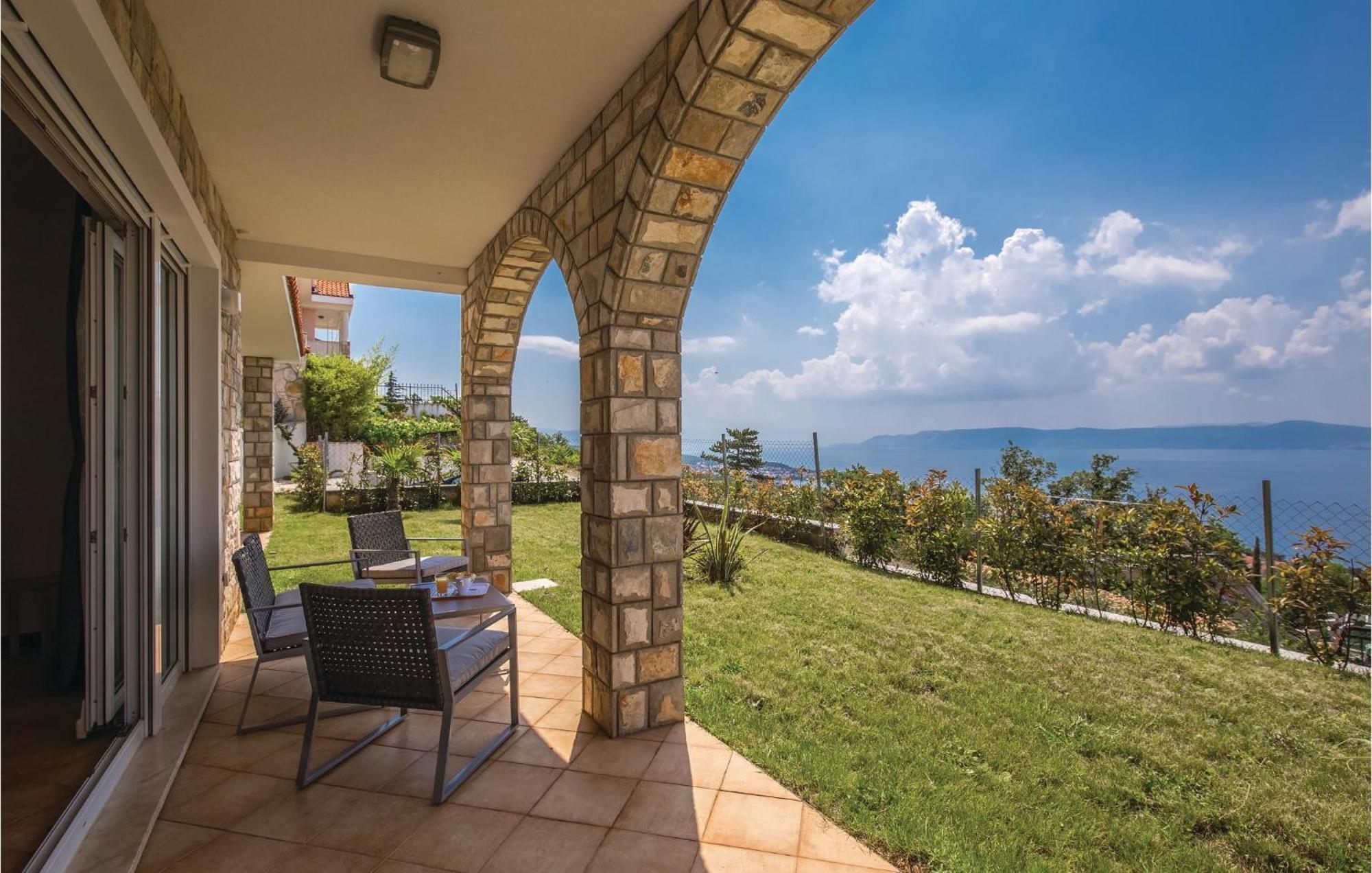 Cozy Apartment In Crikvenica With House Sea View Kültér fotó
