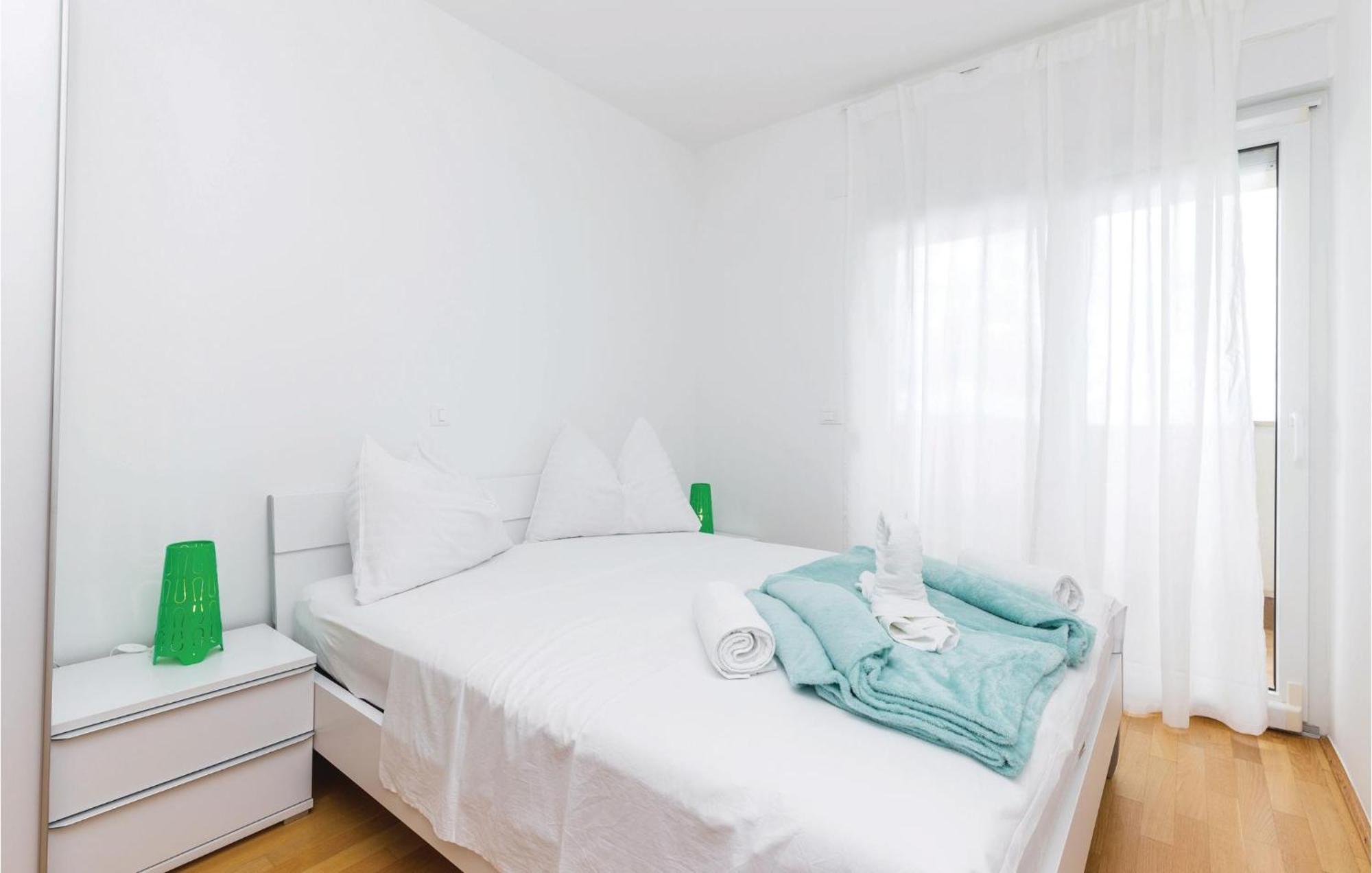 Cozy Apartment In Crikvenica With House Sea View Kültér fotó