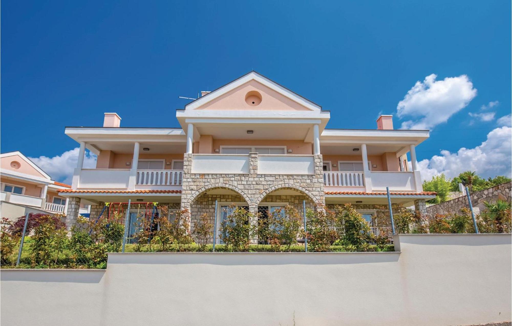 Cozy Apartment In Crikvenica With House Sea View Kültér fotó